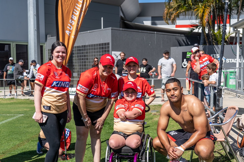 Dolphins host special outing for Aliannah
